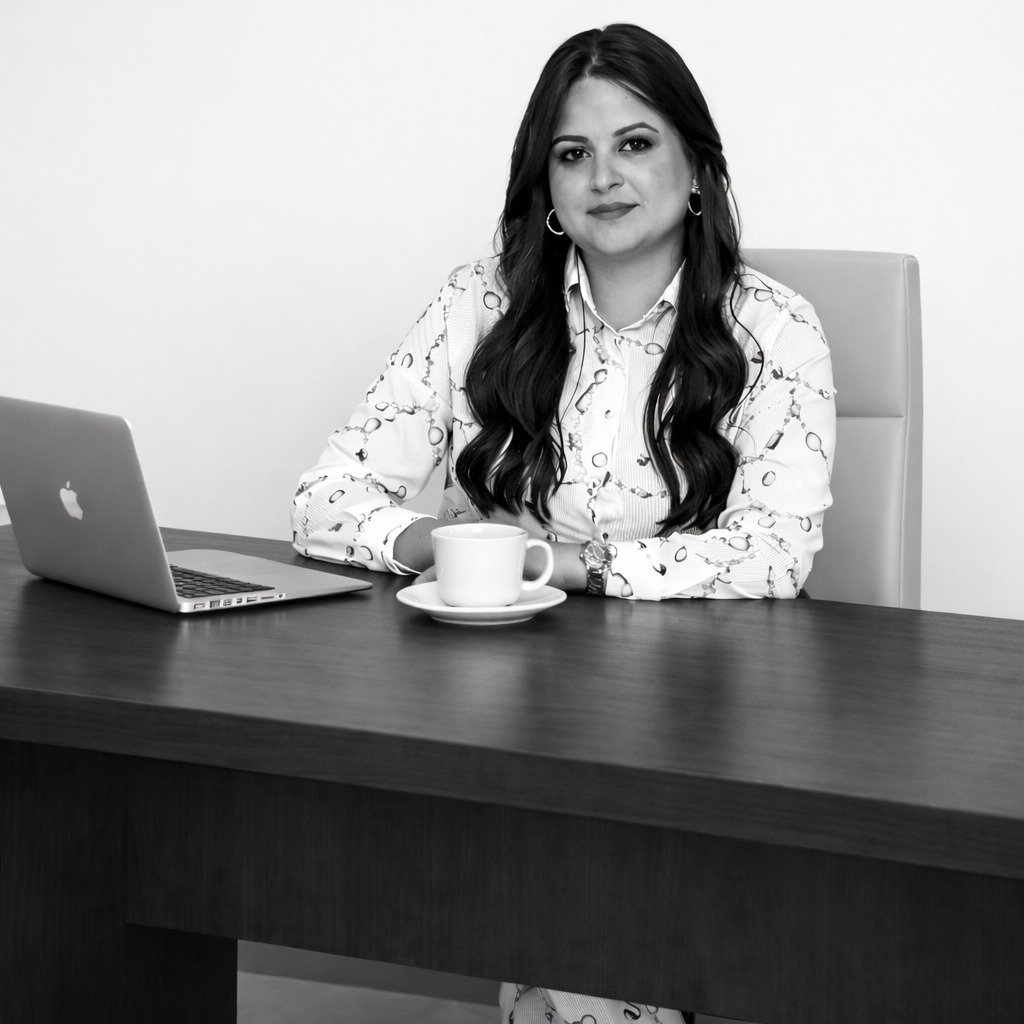 Dra. Bruna Gomes de Oliveira